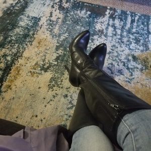 !!! Black knee high heel boots nine west